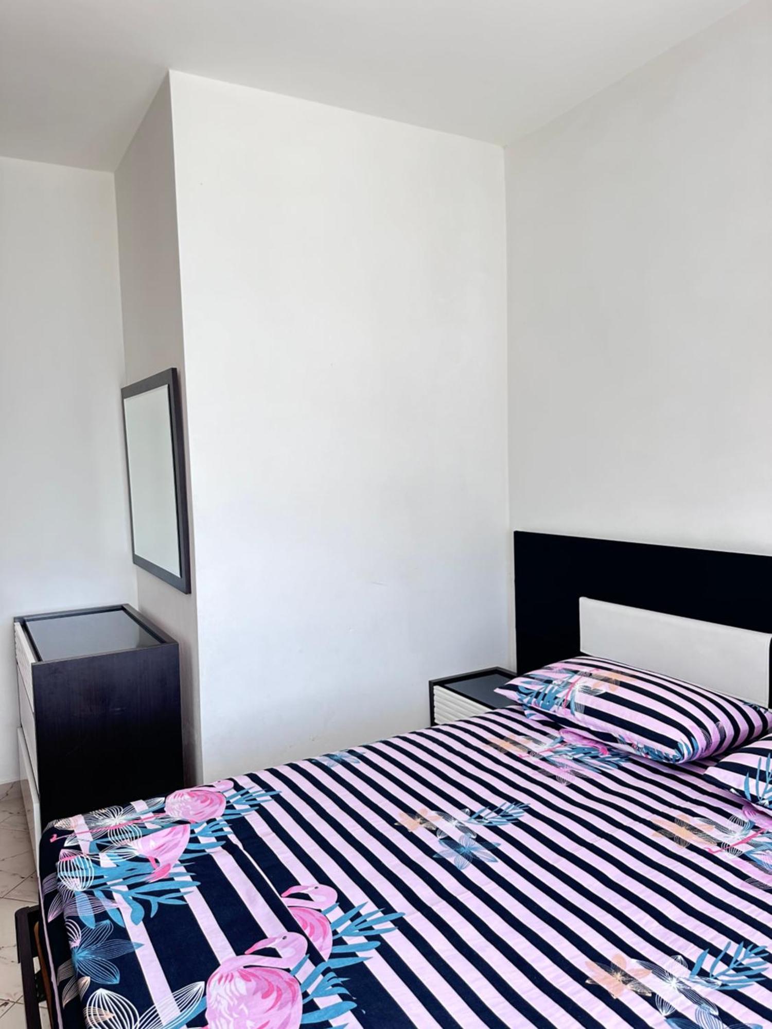Tini Sea View Apartment Sarande Bagian luar foto